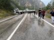 KARABÜK-YENİCE YOLUNDA TIR KAYDI, UZUN KUYRUKLAR OLUŞTU