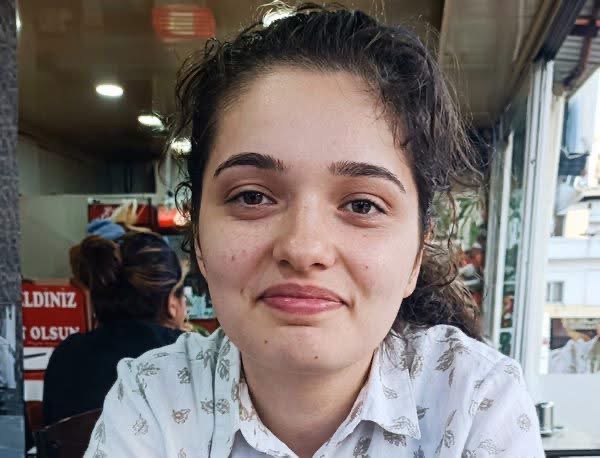 Karabük’te 26 Gündür Haber Alınamayan Tıp Öğrencisi Sıla Demirci İçin Annesi Yardım İstedi